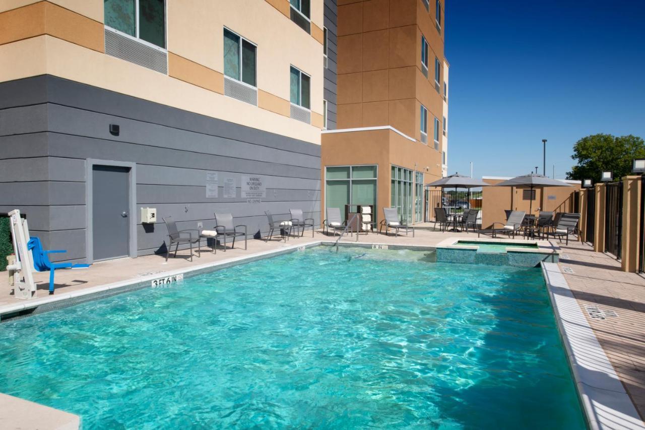 Fairfield By Marriott Inn & Suites Dallas East Extérieur photo